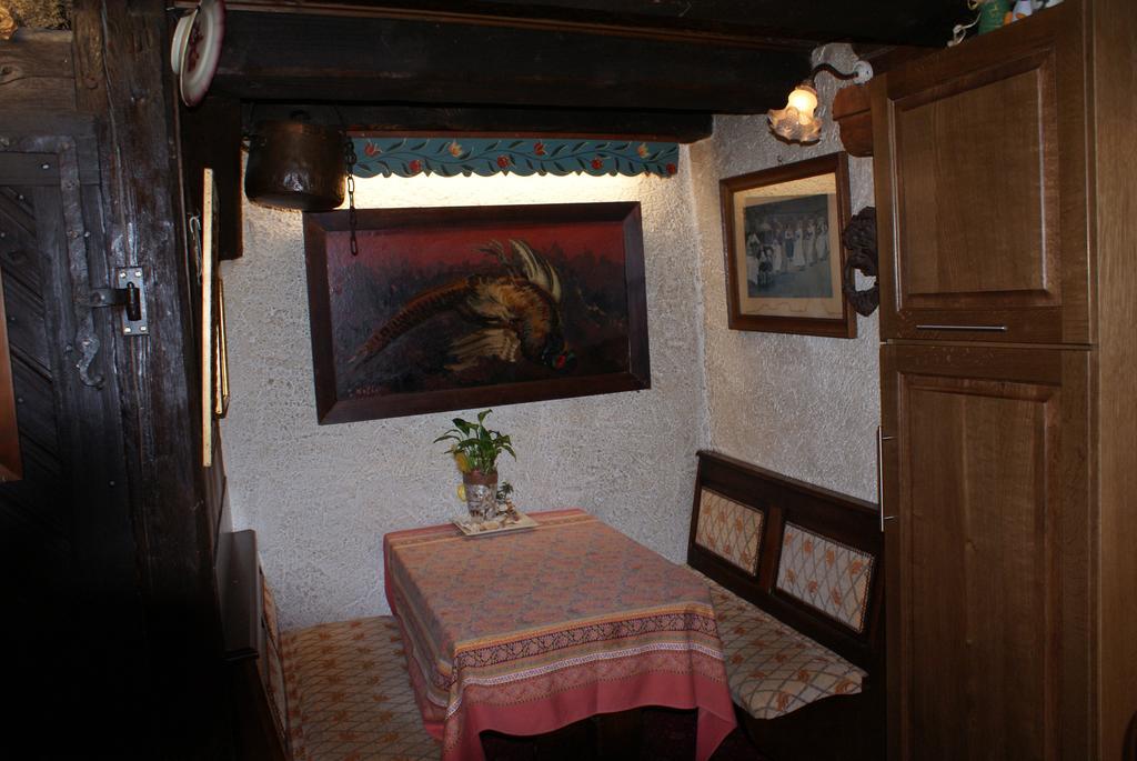 Hotel Restaurant Le Schlossberg Zellenberg Buitenkant foto